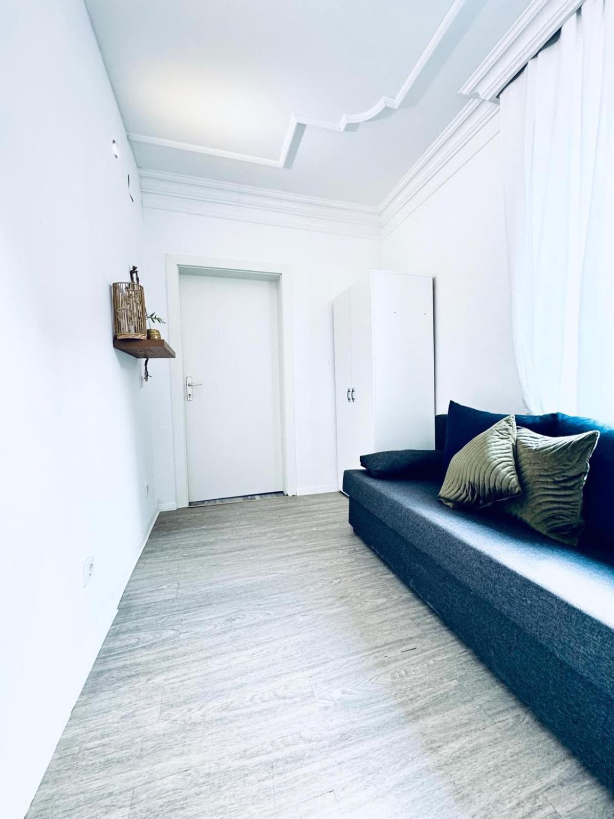 Very Spacious Apartment For Up To 7P With Great Location เวียนนา ภายนอก รูปภาพ