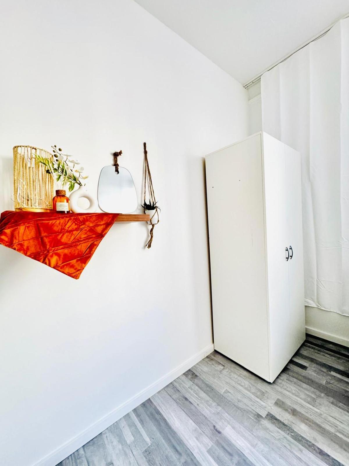 Very Spacious Apartment For Up To 7P With Great Location เวียนนา ภายนอก รูปภาพ